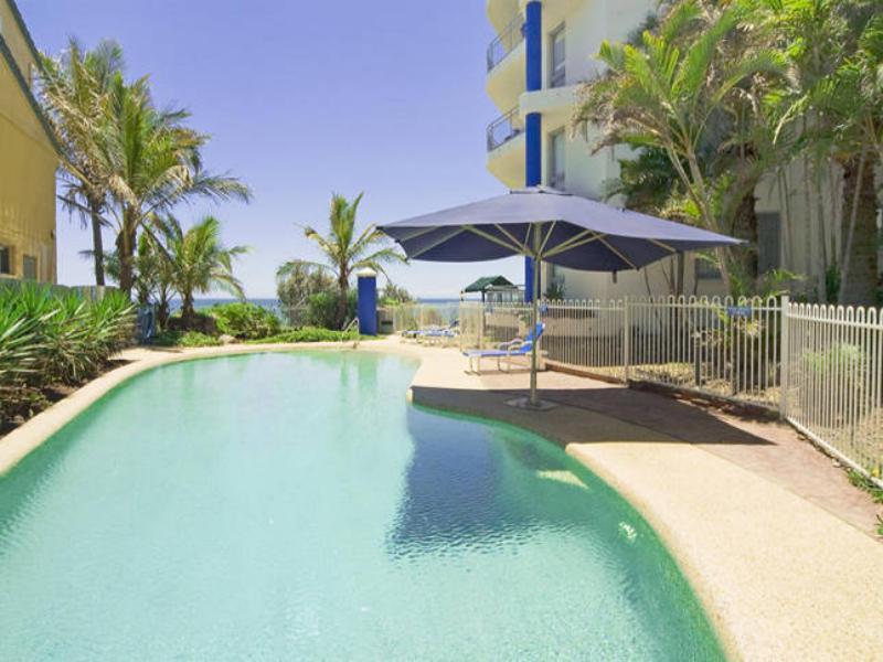 Oceanside Resort - Absolute Beachfront Apartments Голд-Кост Екстер'єр фото